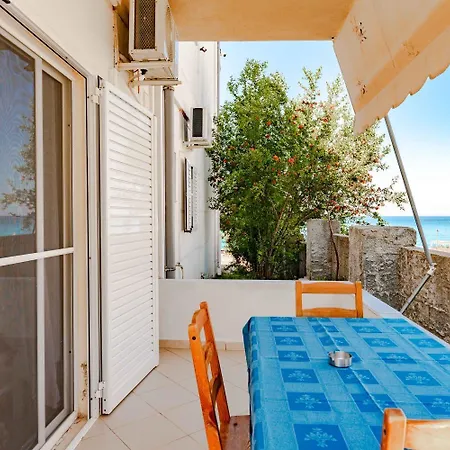 Nefeli Apartmanhotel Borsh